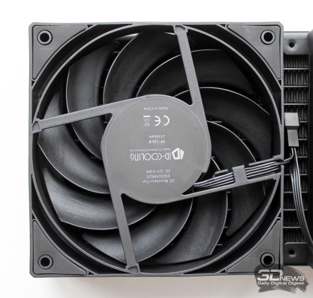 Система жидкостного охлаждения ID-Cooling DX360 Max с радиатором увеличенной толщины
