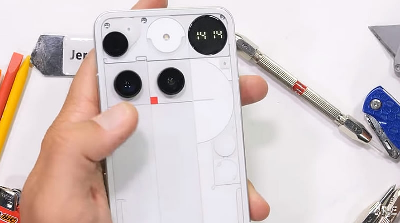 Разборка Nothing Phone (3) показала: смартфон прочнее, чем кажется