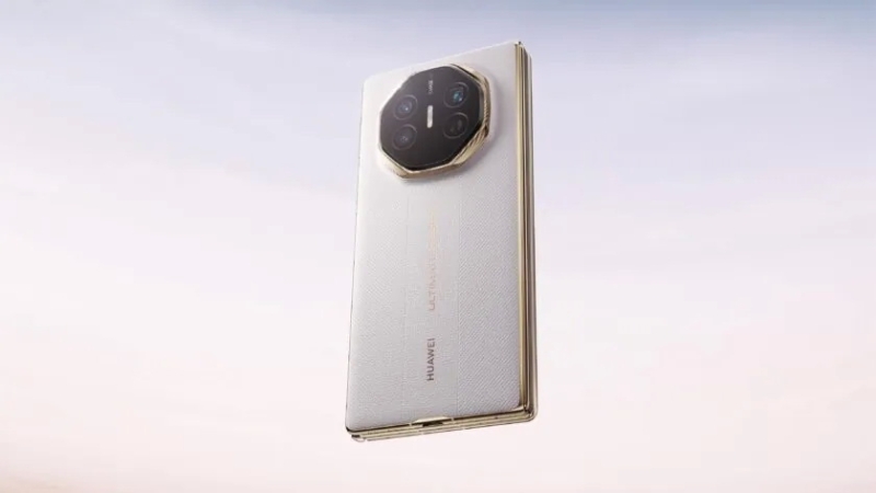 Huawei представила второй в мире трёхстворчатый складной смартфон Mate XTs за $2500