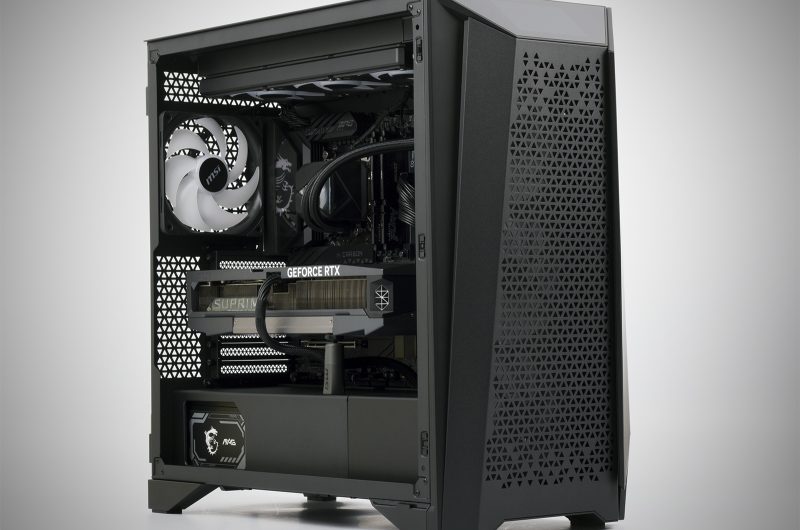 Компьютер месяца, спецвыпуск: 10 тезисов о том, как лучше собрать по-настоящему мощный игровой ПК